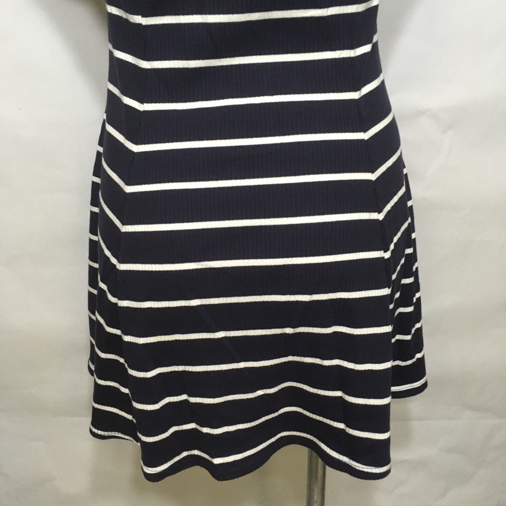 BDG STRIPED RIBBED SHORT SLEEVE DRESS - Picture 12 of 13